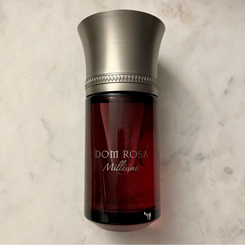 Liquides Imaginares Dom Rosa